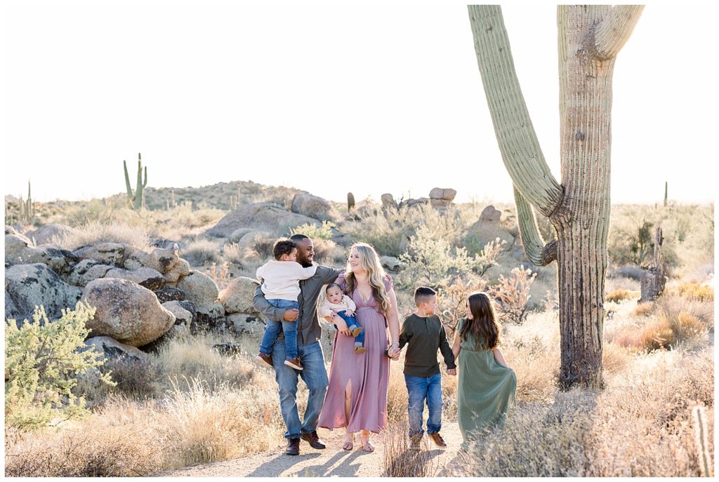 family photos in the desert of scottsdale arizona