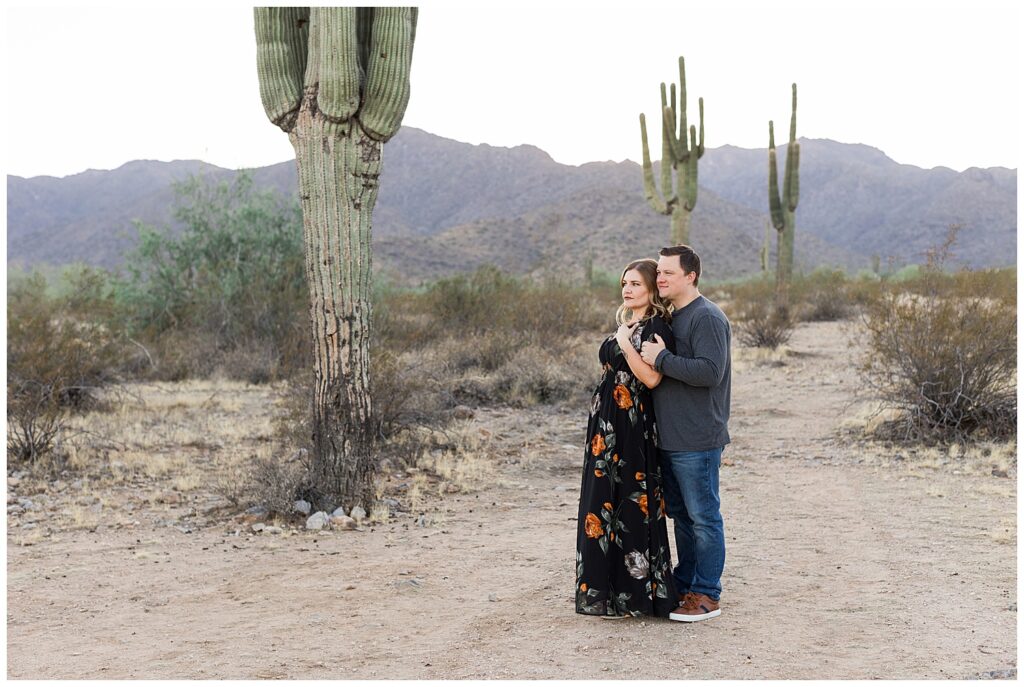 Fall Engagement photo colors for the desert